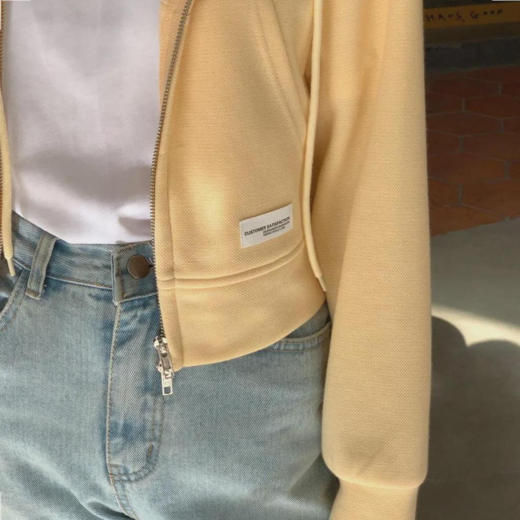 Женская розовая короткая толстовка с капюшоном на молнии - повседневный нишевый дизайн весна/лето