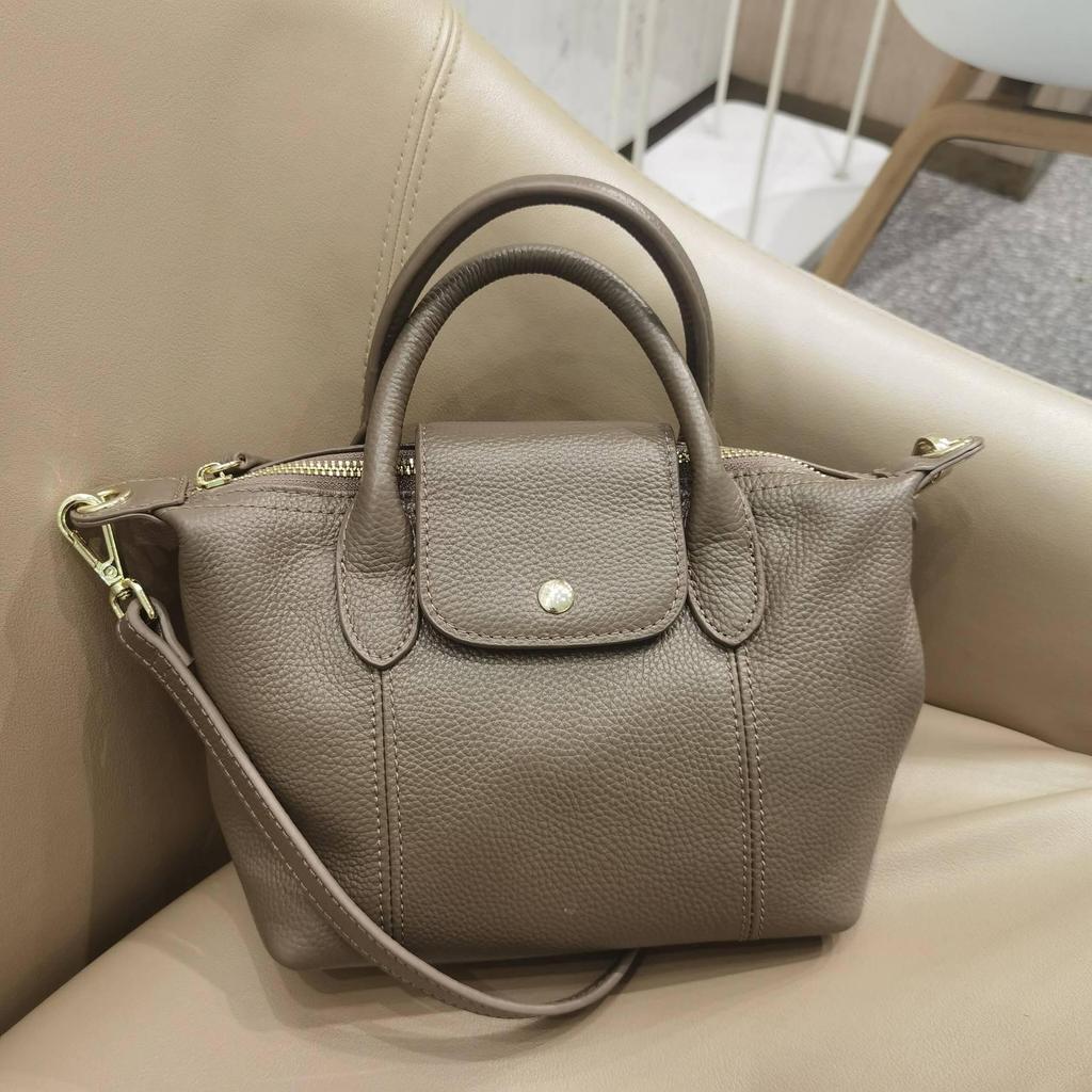 High-End Genuine Leather Women's Tote and Shoulder Bag - Elegant Cowhide Design