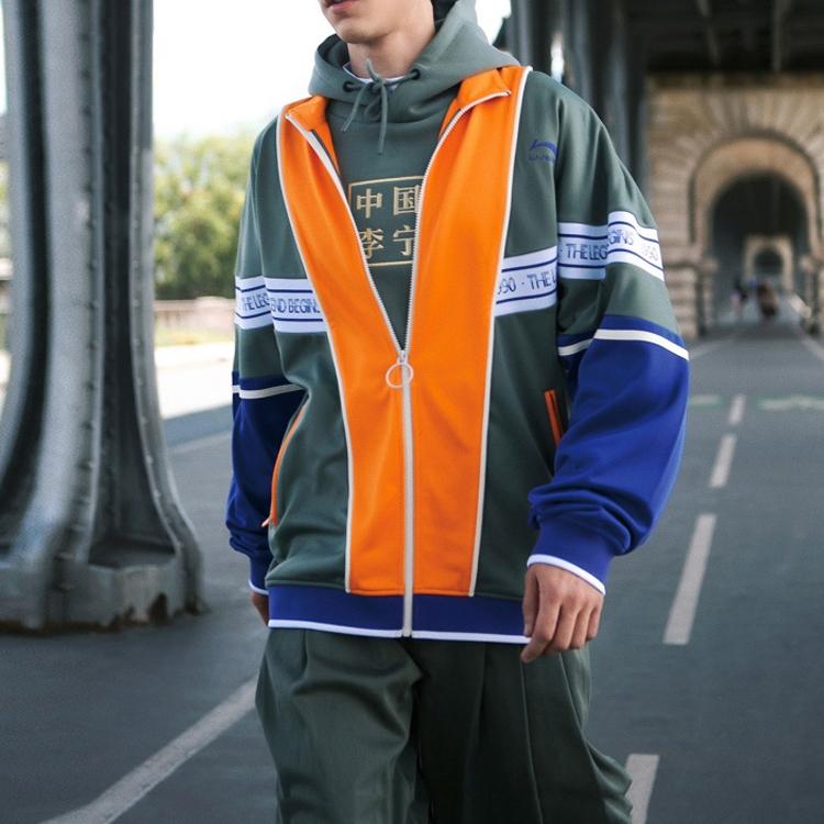 Li Ning Sports Fashion Paris Fashion Week Series Вышитый логотип на молнии с воротником-стойкой, цветная трикотажная куртка для мужчин AFDN455-1