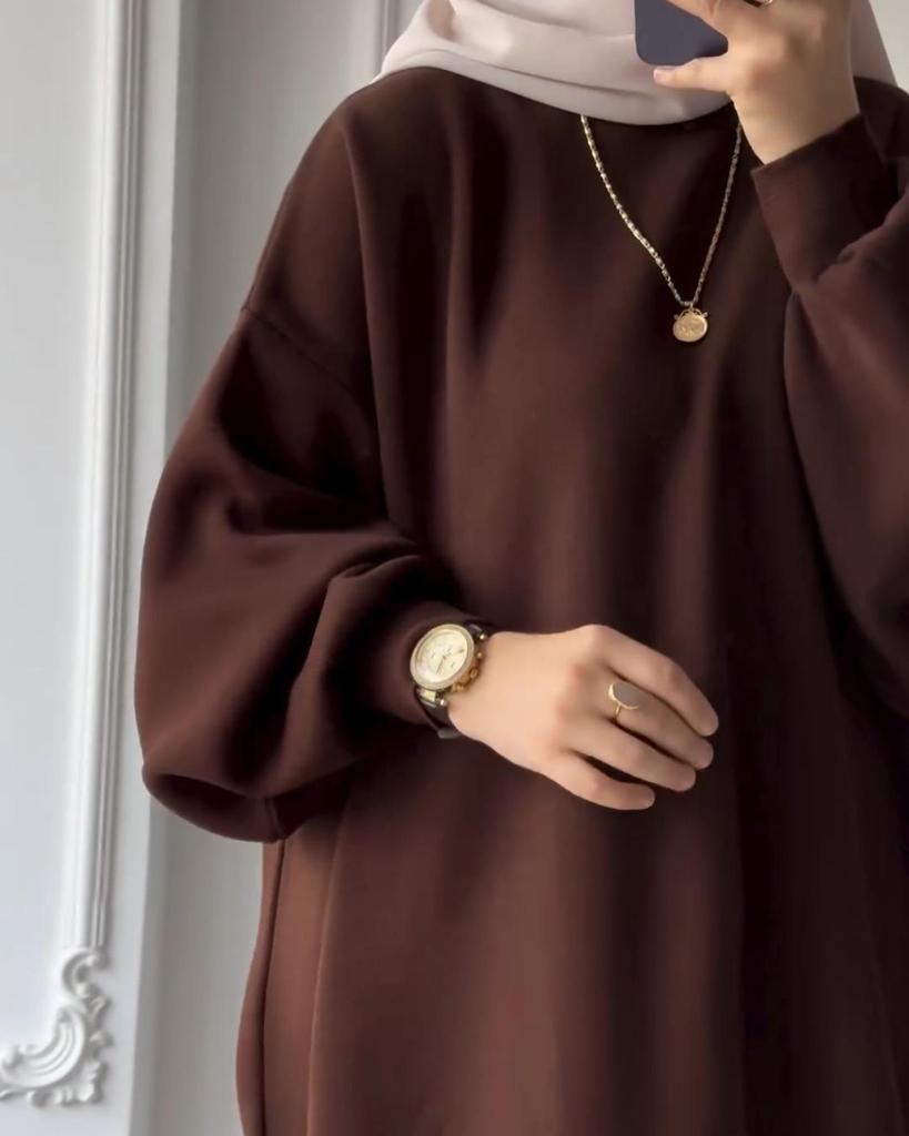 Осень 2024 Европейский и американский однотонный свободный вязаный топ и юбка А-силуэта