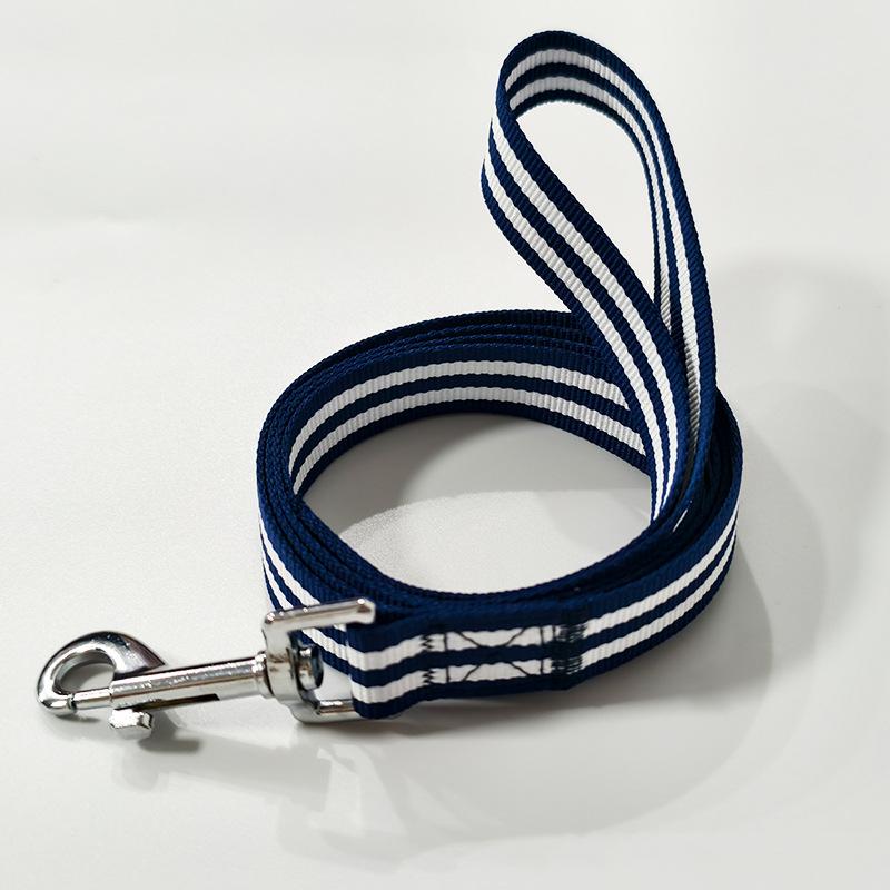 Pet polyester leash network yarn dog leash Golden Retriever Labrador medium and large dog out walking dog leash