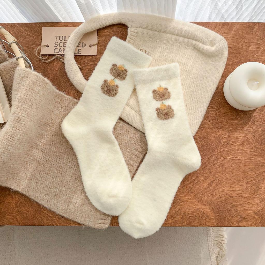 Kapibara Socks Velvet Thickened Warm Cute Home Floor Sleeping Socks White Cotton Socks Winter