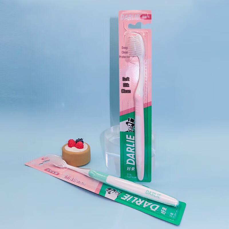 Darlie Soft Silk Clean Toothbrush