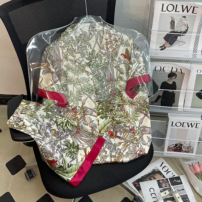 Летняя новая женская милая атласная пижама с цветочным принтом, короткий рукав + брюки, женская милая домашняя одежда, повседневная одежда