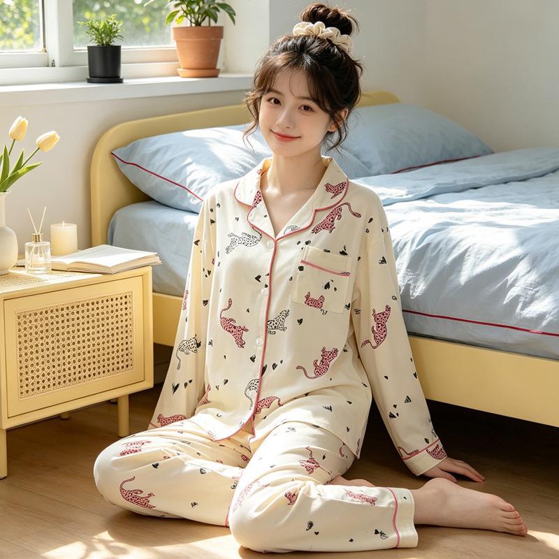 Cartoon animation pajamas women's autumn explosion long sleeves trousers comfortable loungewear imitation cotton casual suit