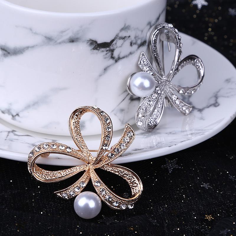 Fashion Exquisite Pearl Rhinestone Flowers Butterfly Enamel Pin Brooch For Women Trendy Elegant Clothes Jewelry Gift For Friends