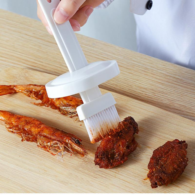 Household Silicone Oil Brush with Bottle Small Oil Pot Kitchen High Temperature Baking Magic Plastic All-in-one Barbecue Oil Bottle Brush