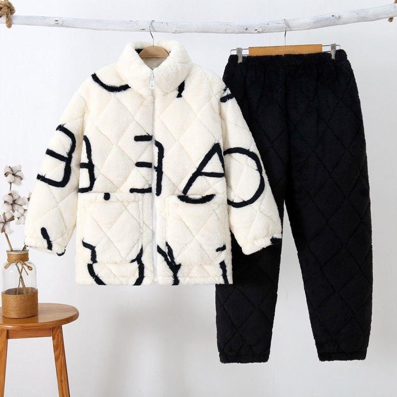 Утепленная пижама женская зимняя трехслойная коралловый флис с хлопковой подкладкой можно носить на улице, плюс милый комплект для дома