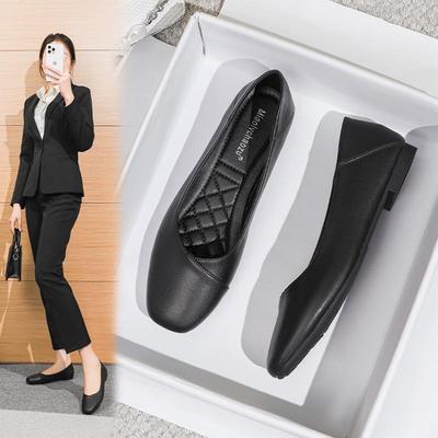 Женские профессиональные рабочие туфли из мягкой черной кожи — квадратный носок, удобная плоская подошва, идеально подходят для длительного стояния.