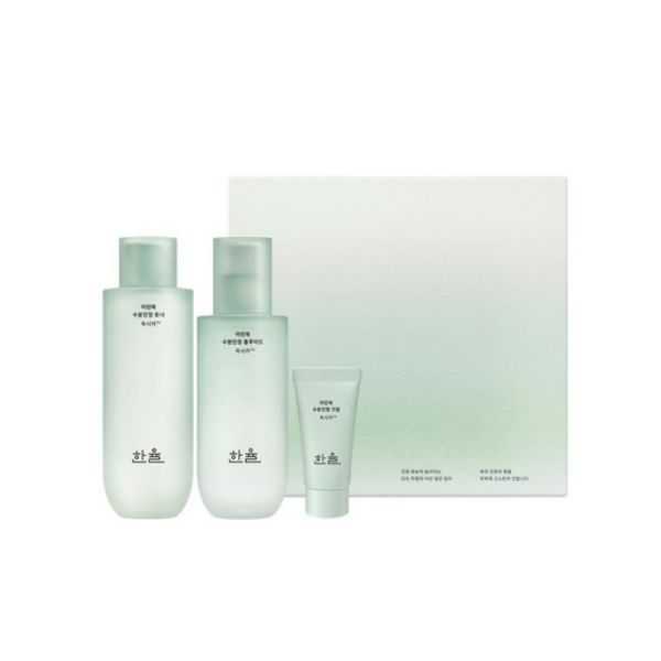 Hanyul Young Artemisia Soothing Moisture 2-Piece Set Hydrating & Calming Care