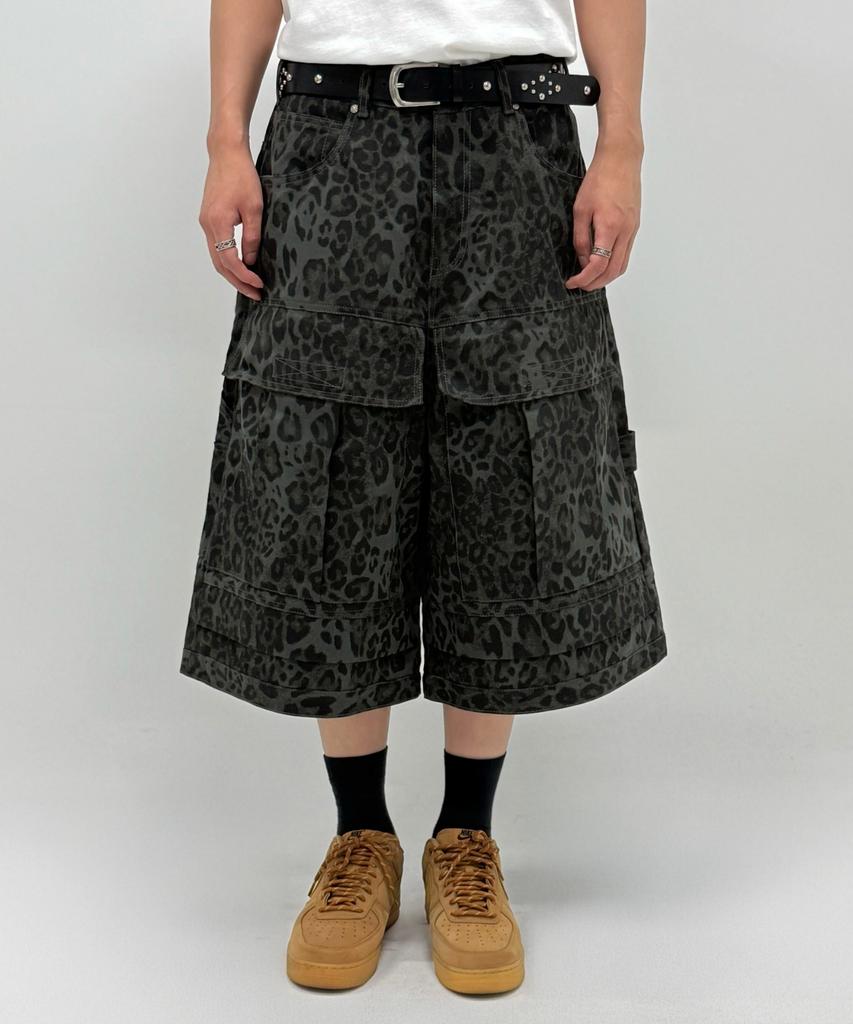 IDWS Ignis Maxi Cargo Bermuda Shorts Leopard