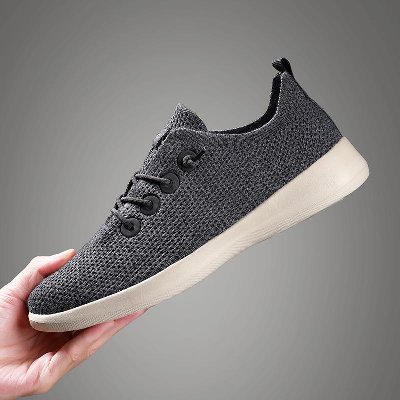 Large size shoes new couple running shoes outdoor breathable mesh soft-soled sports walking shoes