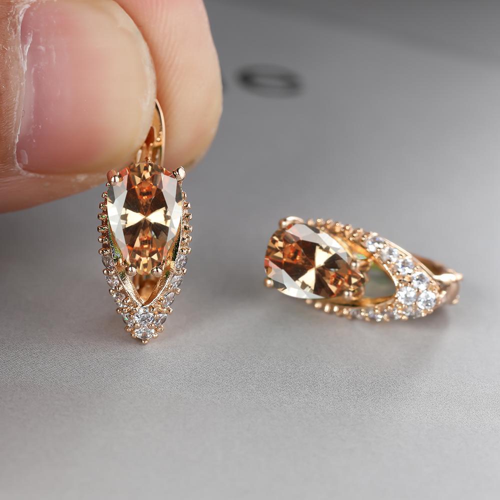 2022 New Geometric Teardrop Cut Green Stone Earrings Temperament Long Drop Trendy Female Earrings