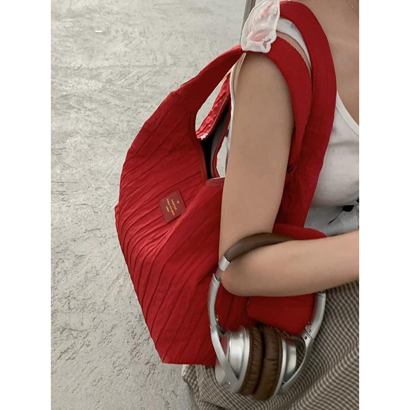 Повседневная сумка из нейлонового канваса в стиле колледж-винд для женщин, новинка 2025 года, нишевая сумка под мышкой, большая вместительная сумка-тоут на плечо