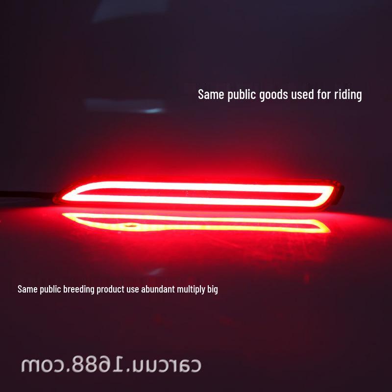 Toyota Camry Rear LED Brake Light for Reiz, Izi Crosser, Alphard, and RAV4