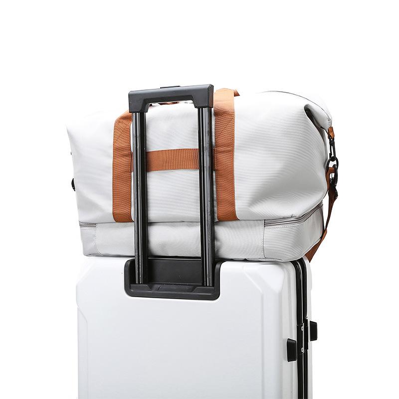 Dry and Wet Separation Fitness Bag with Shoe Sash Yoga Sports Bag Oxford Cloth Large Capacity Outing Luggage Bag