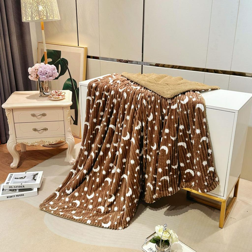 Fashionable Star and Moon Double-Layer Blanket, Flannel Blanket, Office Nap Blanket, Air-Conditioning Blanket