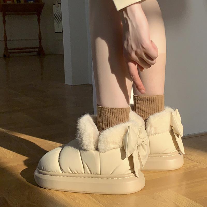 Зимние хлопковые тапочки, симпатичные теплые ботильоны, женские теплые плюшевые хлопковые туфли с бантом, водонепроницаемые короткие зимние ботинки из пуха