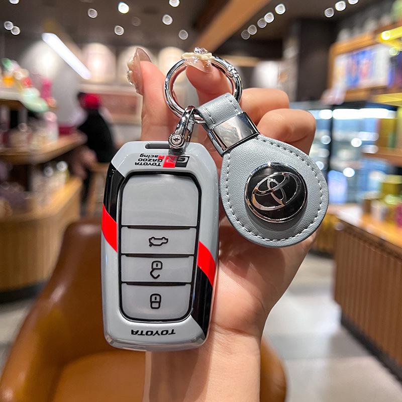 Чехол для ключа Toyota Camry, Corolla, Levin, Avalon, Highlander, RAV4, CHR с металлической пряжкой