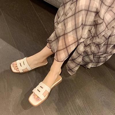 Женская обувь – Сандалии