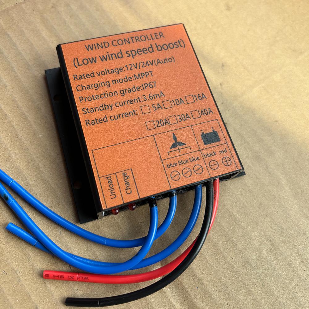 3000W 5000W 8000W MPPT Wind Turbine Controller Wind Power Generating Controller With Overcharging Protection IP67 Waterproof