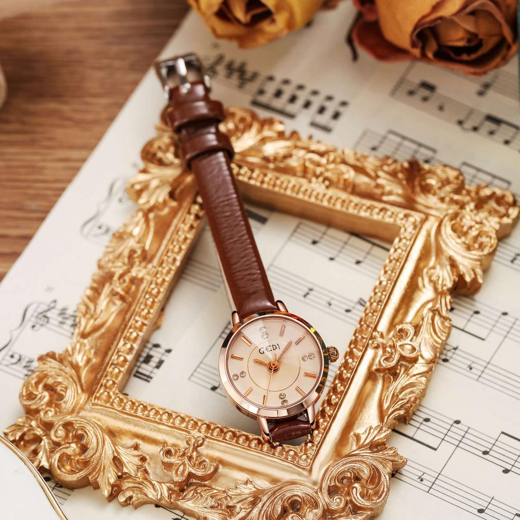 Small Student Watch Niche Round Small Disc Belt Women'S Watch Fashionable Waterproof Quartz Watch