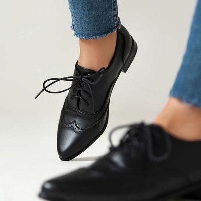 Женские туфли-броги в стиле ретро с острым носком, весенние винтажные туфли на шнуровке с квадратным низким каблуком, большой размер 43