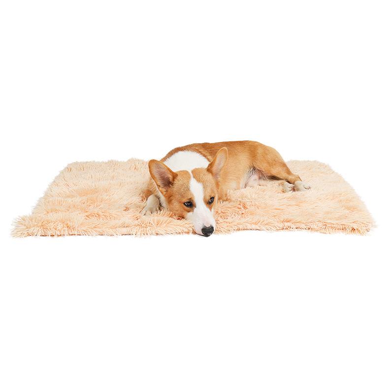 Plush Pet Mat Pet Blanket Golden Retriever Large  Medium and Small Dog Mat Cat Blanket Warm and Comfortable