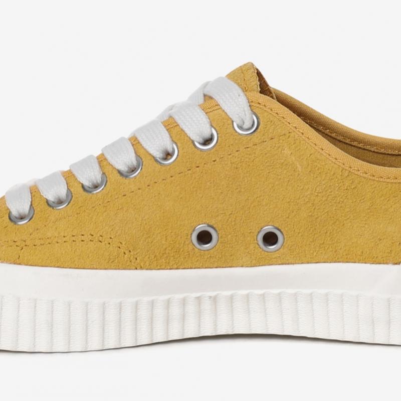 Fred Perry Unisex Sneakers Huz Low Textured Suede Sfpu2314338 P95