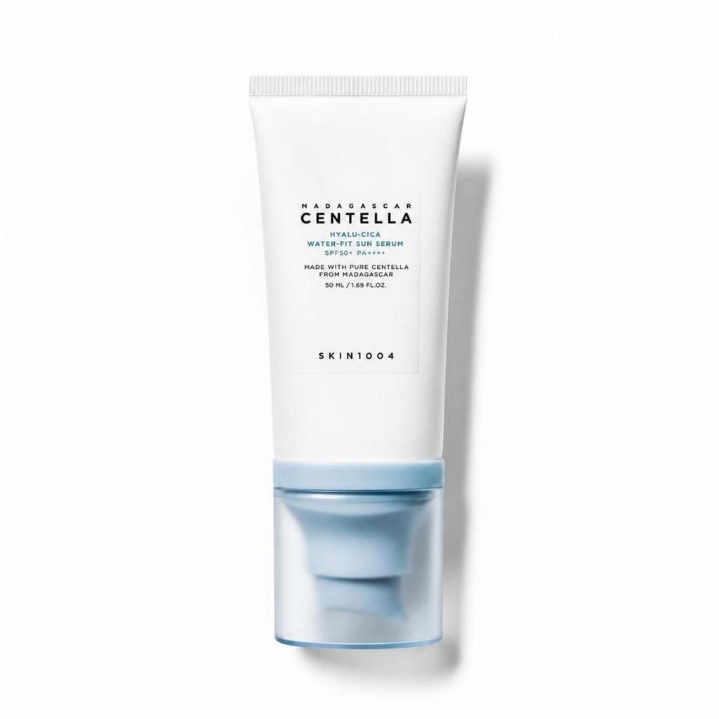 Skin1004 Мадагаскарская Центелла Hyalu-Cica Водостойкая Солнцезащитная Сыворотка SPF50+ PA++++ 50мл