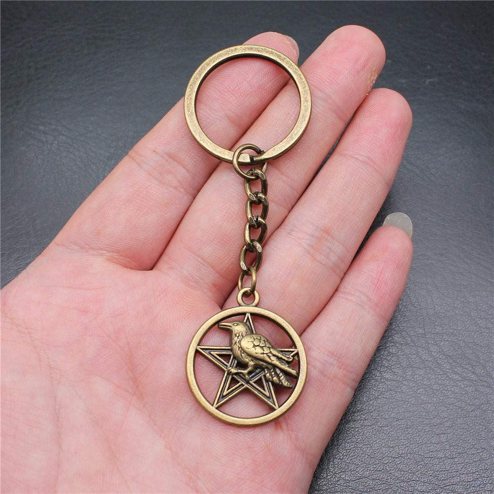 Брелок для ключей «Звезда, Луна, Пентаграмма» для мальчиков, украшения на Новый год, романтические распродажи товаров