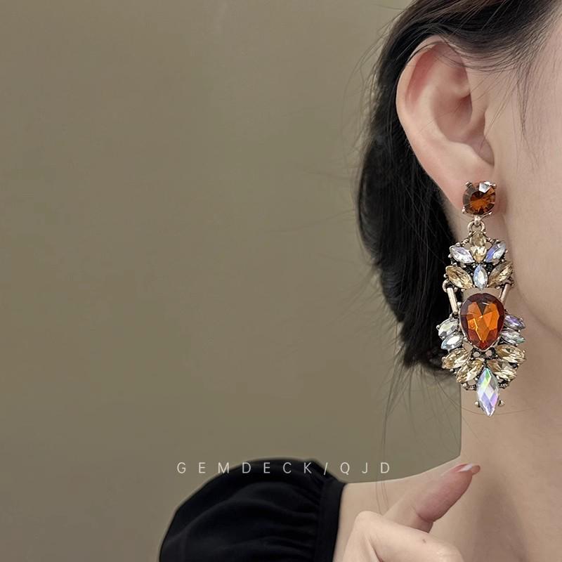 Роскошные европейские и американские серьги-пусеты с бриллиантовой кисточкой для вечеров и вечеринок