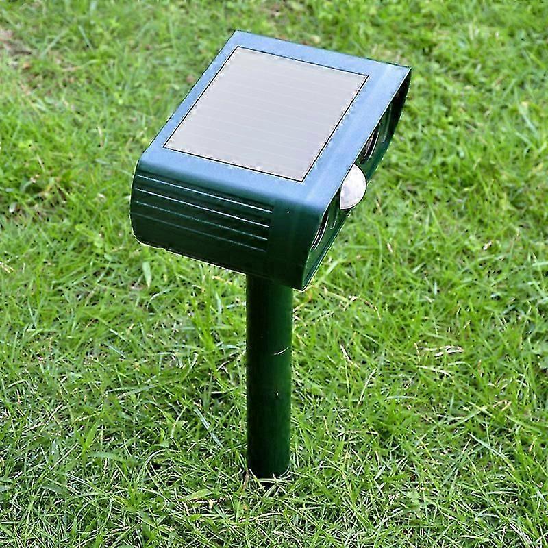 Ultrasonic cat deterrent solar powered outdoor