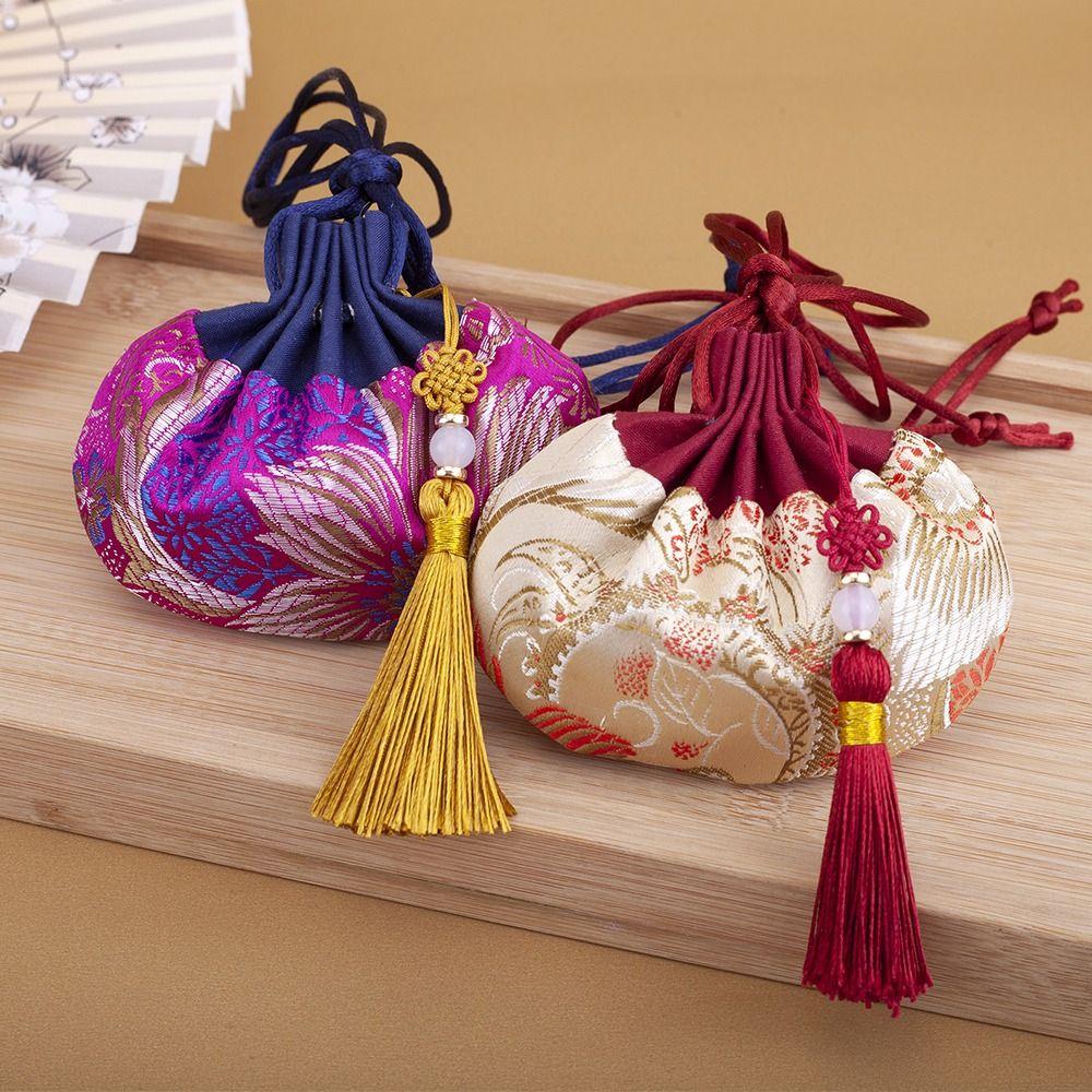 Упаковка для ювелирных изделий Цветочная вышивка Саше Ретро Узор Китайский стиль Саше Подвеска