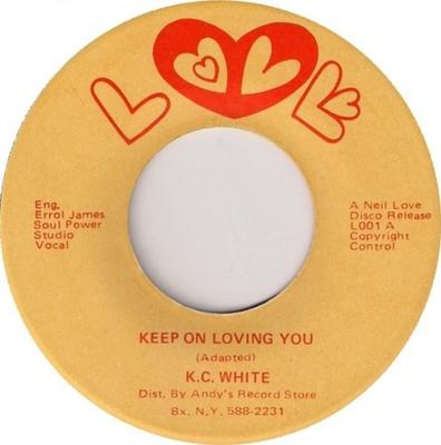 7-дюймовая пластинка K.C. БЕЛЫЙ / К.С.. ALL STARS - Keep On Loving You / Keep On Loving L001 Любовь 1977 США Регги, Ска и Даб Б/У