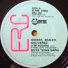 7-дюймовая пластинка BOYS TOWN GANG - Signed, Sealed, Delivered (Я твой ERC102 ERC Records, Mo 1982 UK Танцевальная и Электронная Музыка Б/У