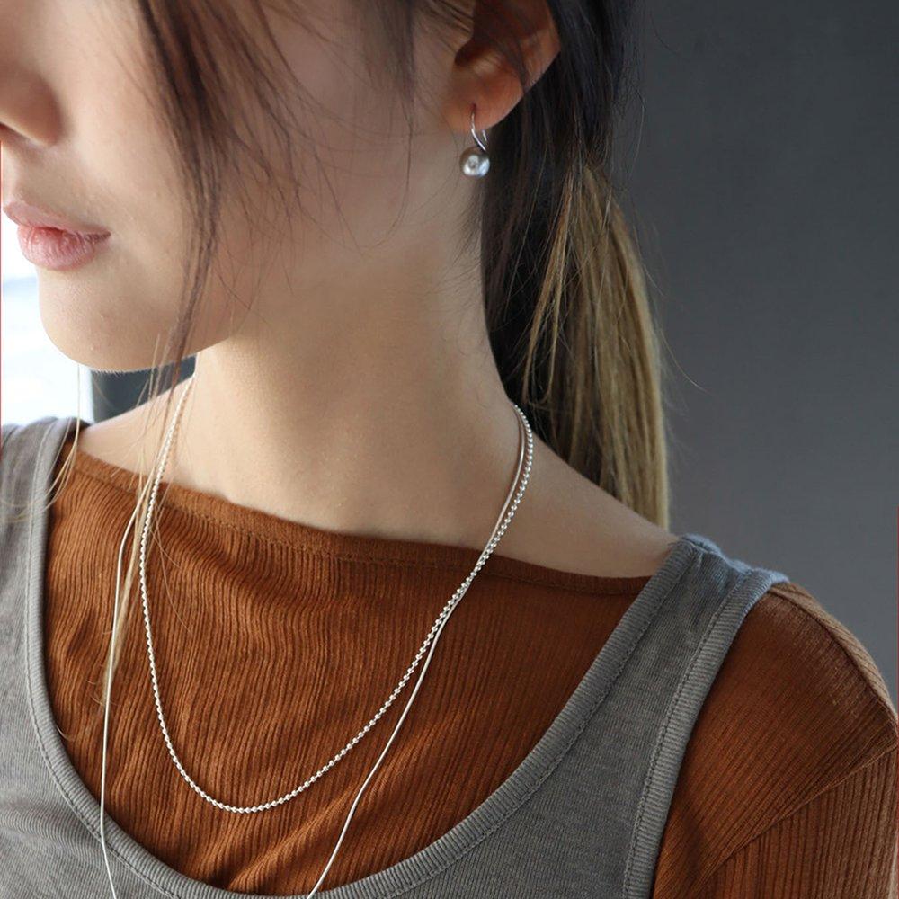 [ Modernlike / Headquarters Authentic ] Серьги из серебра 925 пробы с серым жемчугом