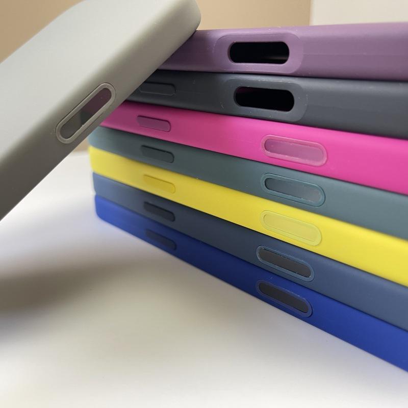 Apple 16 Pro Жидкий Анимационный Силиконовый Магнитный Чехол для Телефона для Моделей Pro Max и Plus
