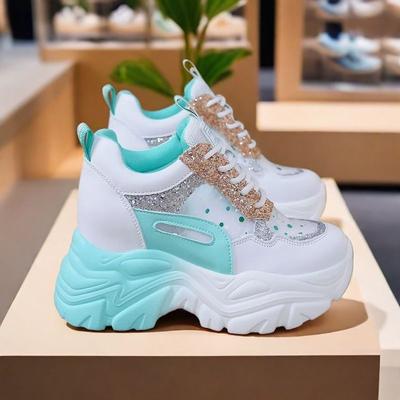 Женская обувь – Кроссовки