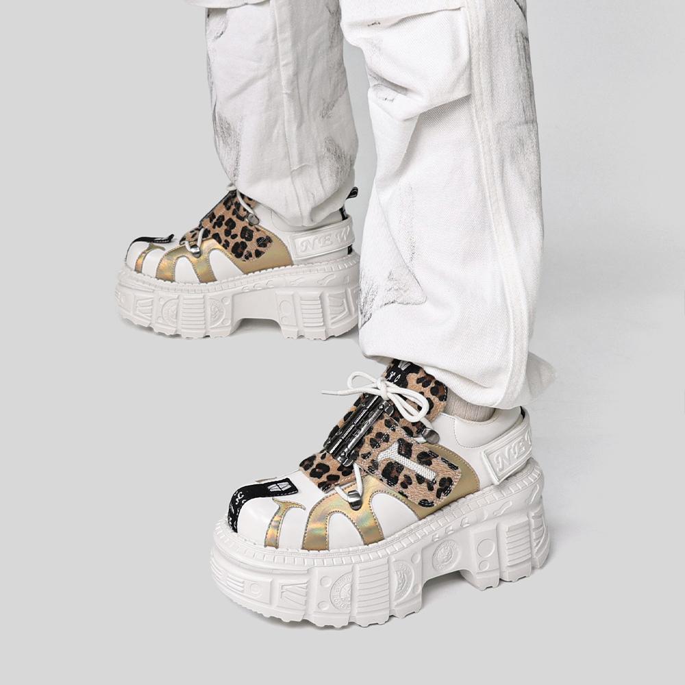 Woman Sneakers New Punk Style Women Shoes Gothic Ankle Rock Boots Lace-up Heel Height Platform Shoes Woman Metal Decor