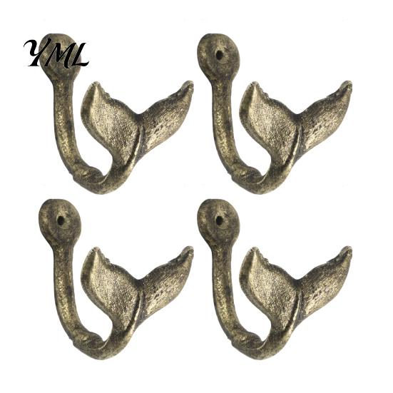 Space Saving Accessory Hooks 4PCS Iron Whale Tail Wall Hooks, Coastal Towel Hangers, Decorative Mounted for Towels Keys And Bags Decor Bathroom