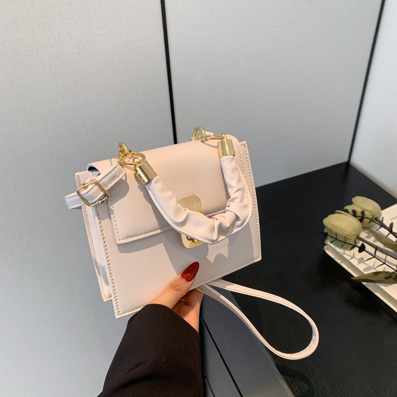 Высококачественная сумка через плечо для женщин, новая модная ручная маленькая квадратная сумка, универсальная сумка через плечо в стиле ретро на весну и лето