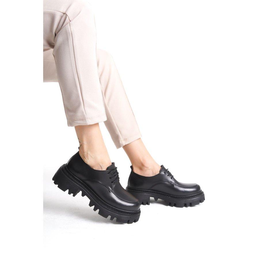 Женские повседневные туфли из натуральной кожи оксфорды