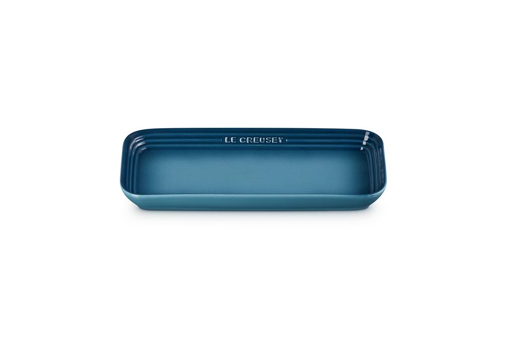 Le Creuset Léger Rectangular Plate, 25cm, Marine Blue, Heat-Resistant, Microwave-, Oven-, and Dishwasher-Safe, Ideal for Fish and Grilled Fish