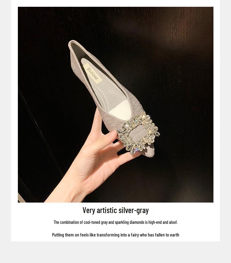 Студия Grape Mom: Весенние французские балетки с острым носком и стразами для женщин