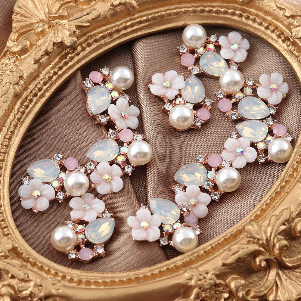 Flatback Apparel Clothing Decoration Garment Buckle Pearl Hairpin Flower Buttons Rhinestone Button