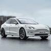 Tesla Model 3 1:24 Scale Diecast Metal Alloy Pull-Back Car Model - White