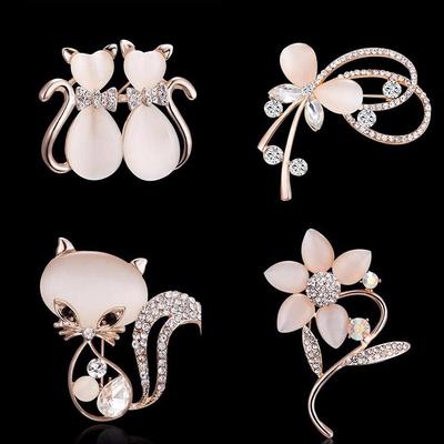 Элегантная женская брошь 'Кошачий глаз' со стразами: Универсальная брошь для свитера и кардигана