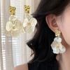 1 Pair Women Stud Earrings Exaggerated Flower Shape Drop Earrings French Style Earrings Jewelry Accessories