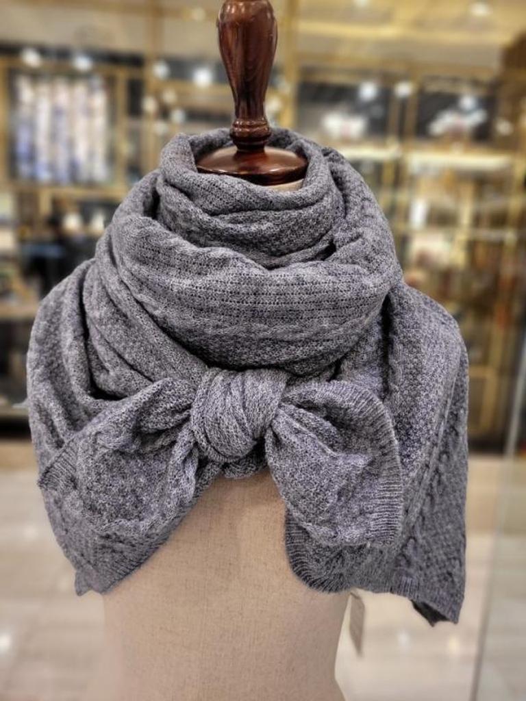 Стиль шарф-муфта E21S1NA201